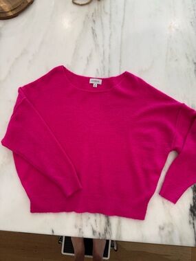 Evereve Fuchsia Crewneck Sweater